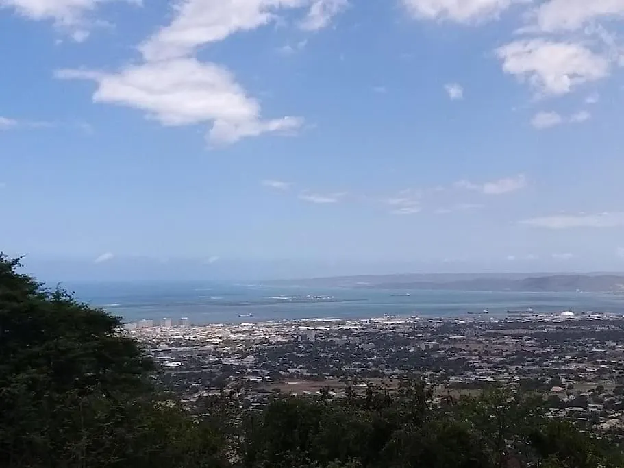 Luxury Long Mountain Condo - Large 1 Bedroom Kingston 0*,