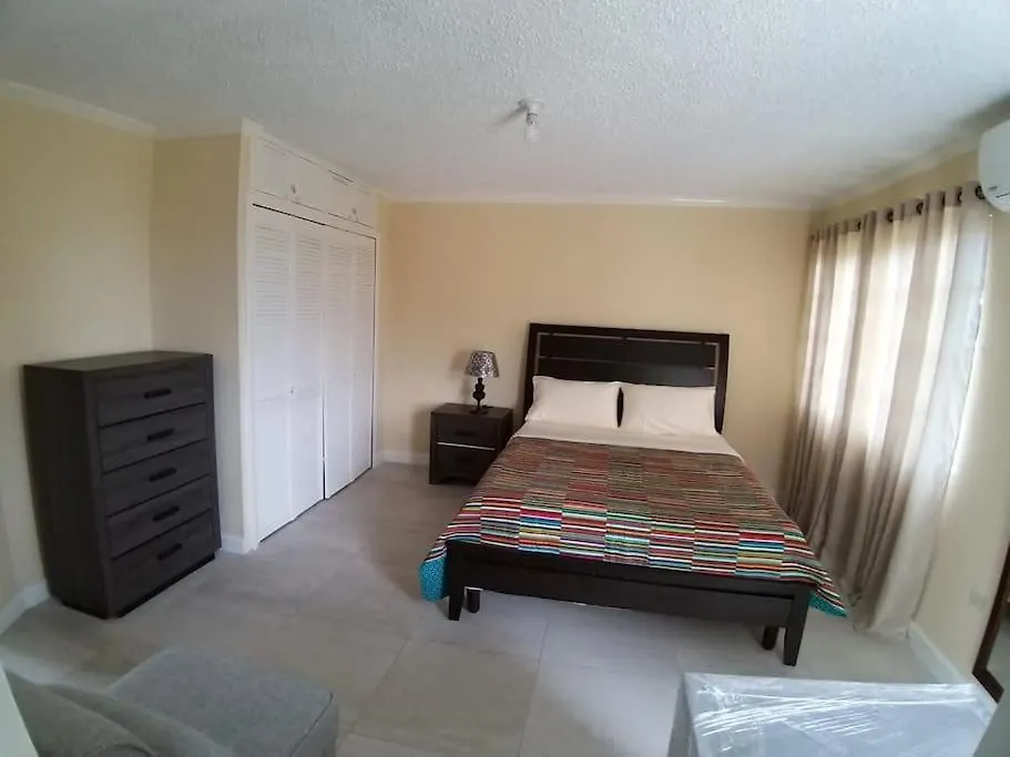 Luxury Long Mountain Condo - Large 1 Bedroom Kingston